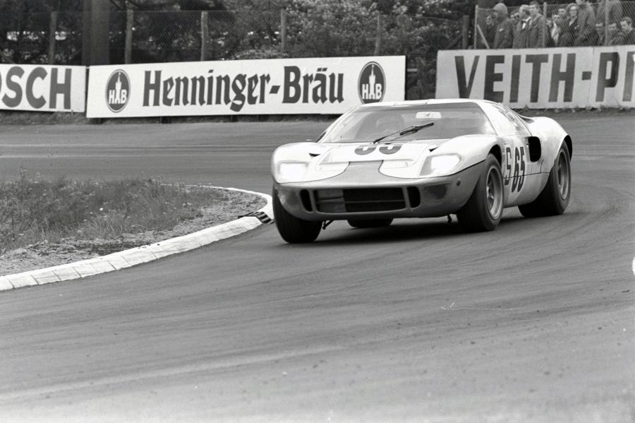  Ford GT40 (Mk I) 1965 года  (фото 58 из 66)